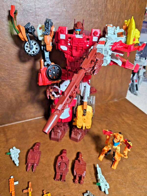 Transformers Unite Warriors UW08 Computron / Combiner Wars Computron TCW-04 RARE