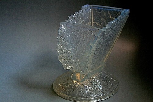 RARE ANTIQUE ART DECO PERIOD OPALESCENT GLASS VASE - POSSIBLY BACCARAT - Picture 5 of 7