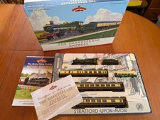 Bachmann 30-525 'Shakespeare Express' Train Pack - DCC Fitted - Road Ashton Hall