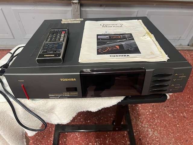Toshiba TRX-2200 Satellite receiver