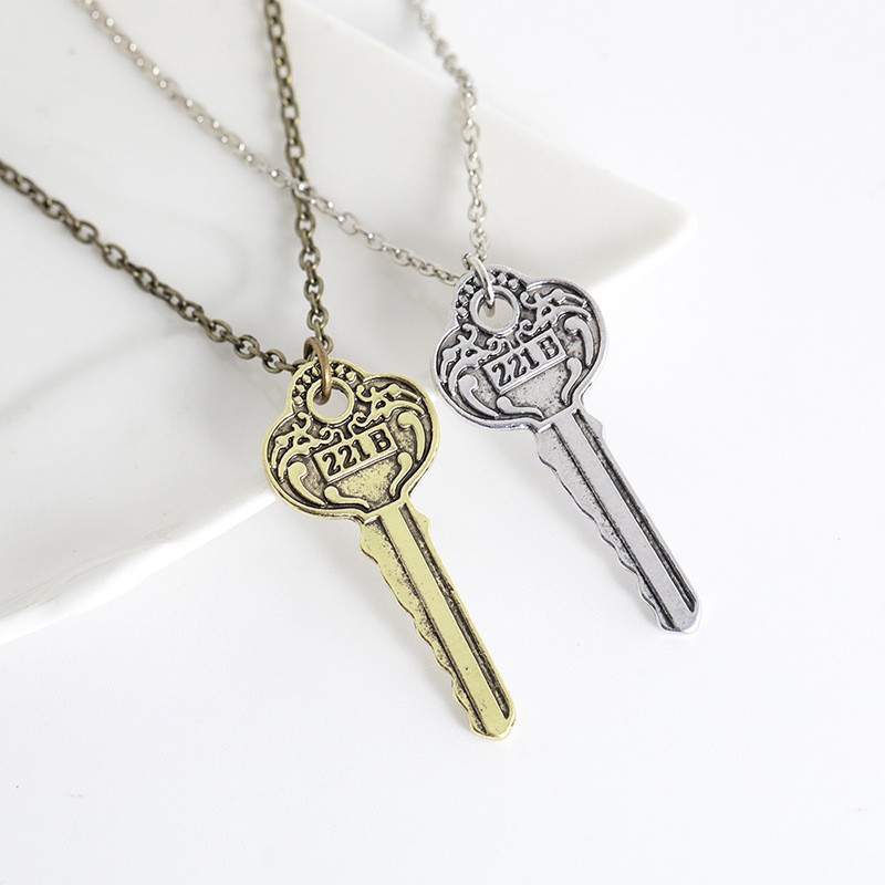 Antique Style Key Necklace for Men — Vintage Style Skeleton Key Pendant on Chain