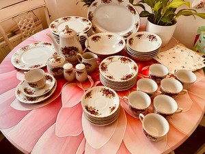 Lot De 3 Assiettes à Dîner Rouges - Royal Norfolk, Céramique Motif Cercles
