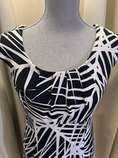 Charlotte Russe Black V-Neck Mini Dress with Rosette Waist Size 8