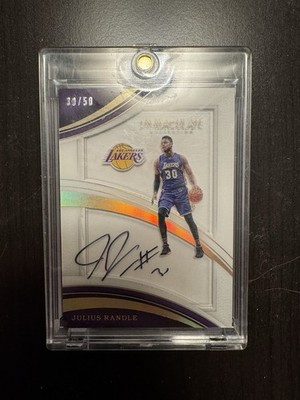 2016-17 Panini Immaculate - Shadowbox Signatures Julius Randle #30 /50 (AU)