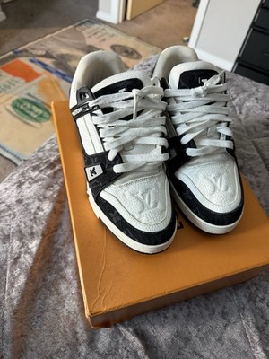 Louis Vuitton LV Trainer Sneaker 400 N White Black Low Top Men's Athletic Shoes