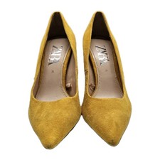 Zara Women’s Suede 4" Heels Mustard Yellow Size 35 (5 US) Dress Shoe EUC 