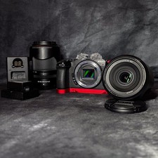 Nikon Z30 Mirrorless Camera + Nikkor Z DX 12-28mm & 50-250mm + 3 Batteries 