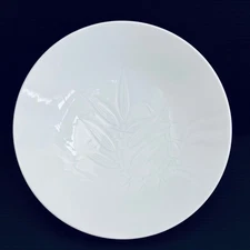 Manji Inoue Arita Ware Porcelain Plate by Great National Human Treasure Japan