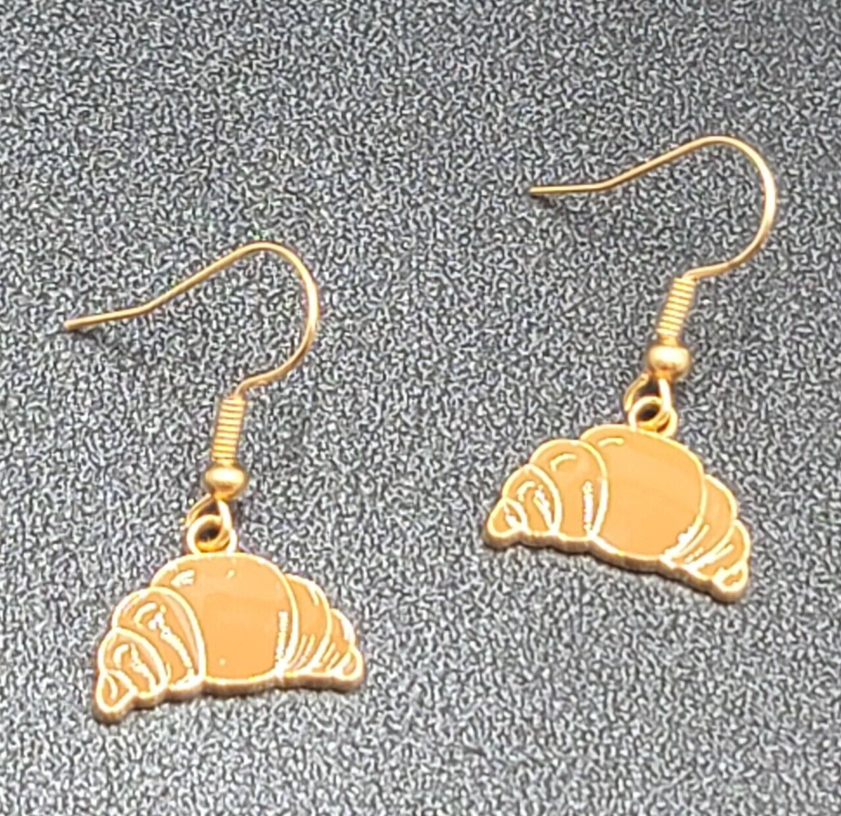 Croissant Bread Pierced Earrings Gold tone Dangle New 1/2
