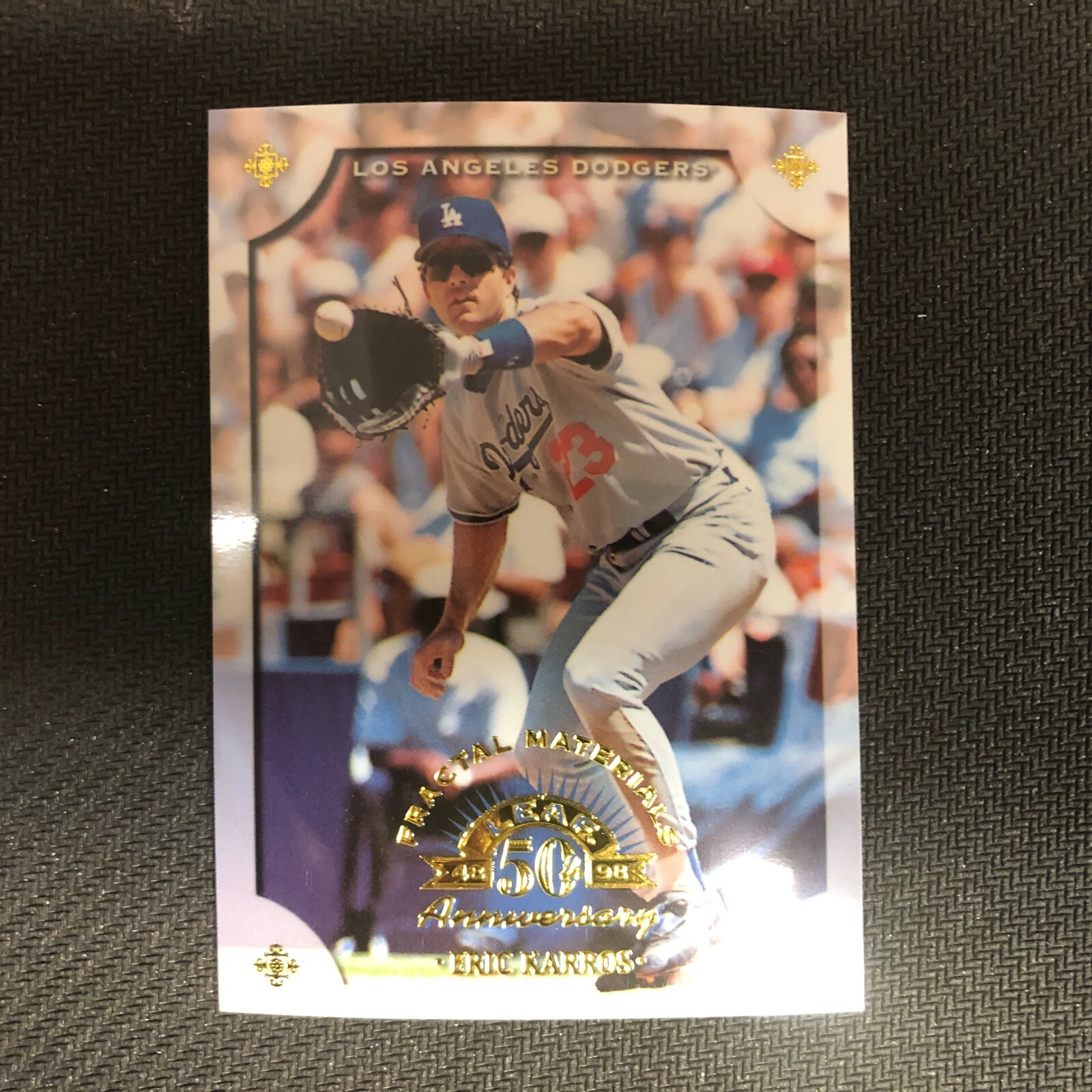 1998 Leaf Fractal Materials Dodgers Baseball Card #139 Eric Karros PX /3050