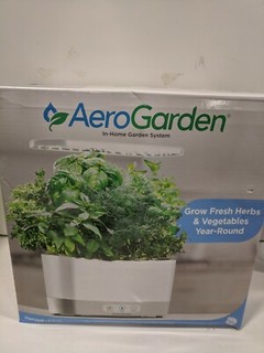 AeroGarden Harvest 6 Pod with LED Grow Light Free Seed POD kit
