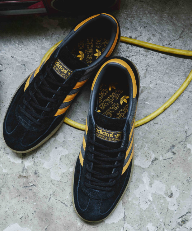 Urban Research x adidas Originals Exclusive Handballspezial Black