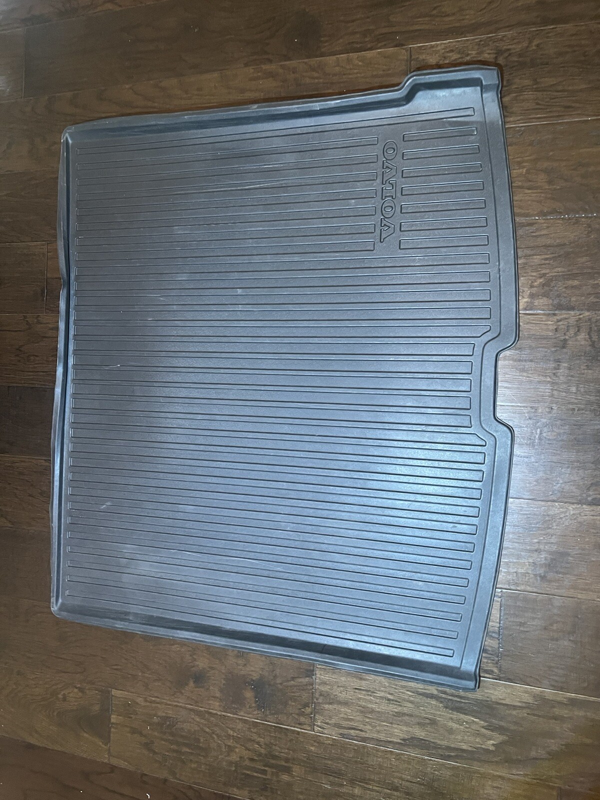 Genuine Volvo XC60 All Weather trunk mat like new 2018 to 2022 eBay