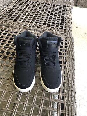 Authentic Nike Ebernon Mid SE Black Women Sz 5.5