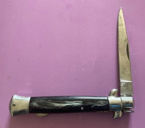 G. C. Co. Made In Italy Vintage Manual Folding Knife Lock Back Nice.