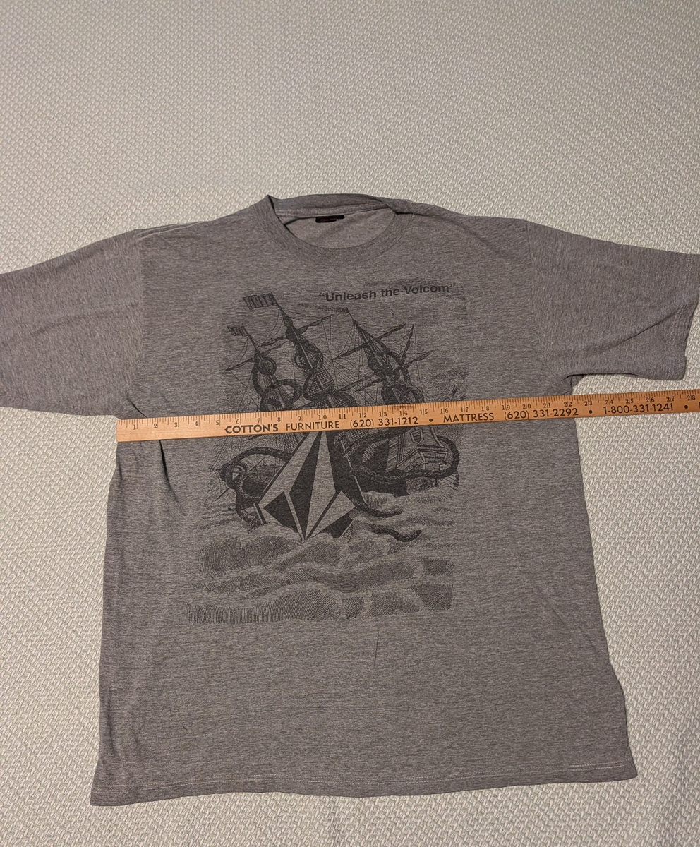 Vintage Release the Volcom Kracken Skateboarding T-Shirt Men's XL