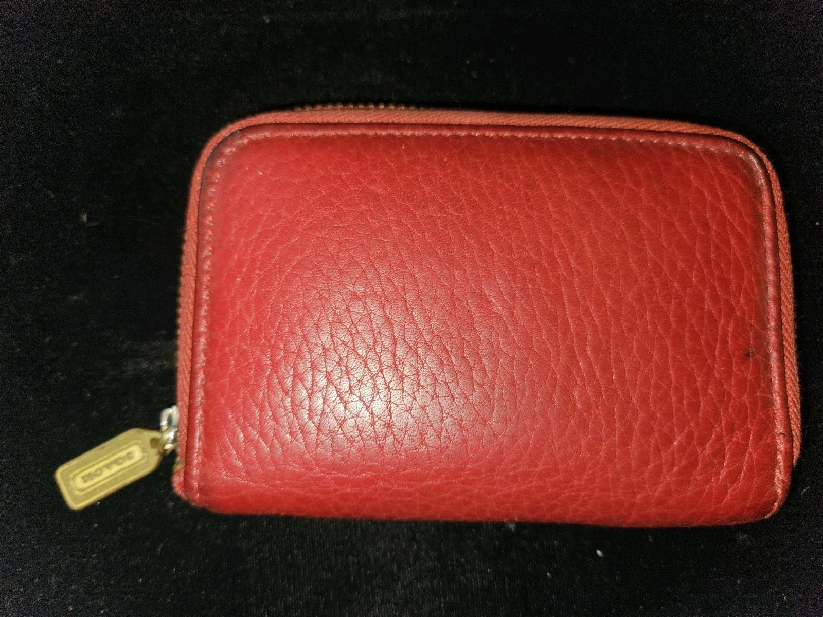 Coach Vintage Sonoma Red Pebble Leather Zip Around Card Case Wallet 4978