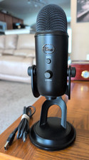 Blue Yeti Microphone Black Condenser USB w/Cable Box