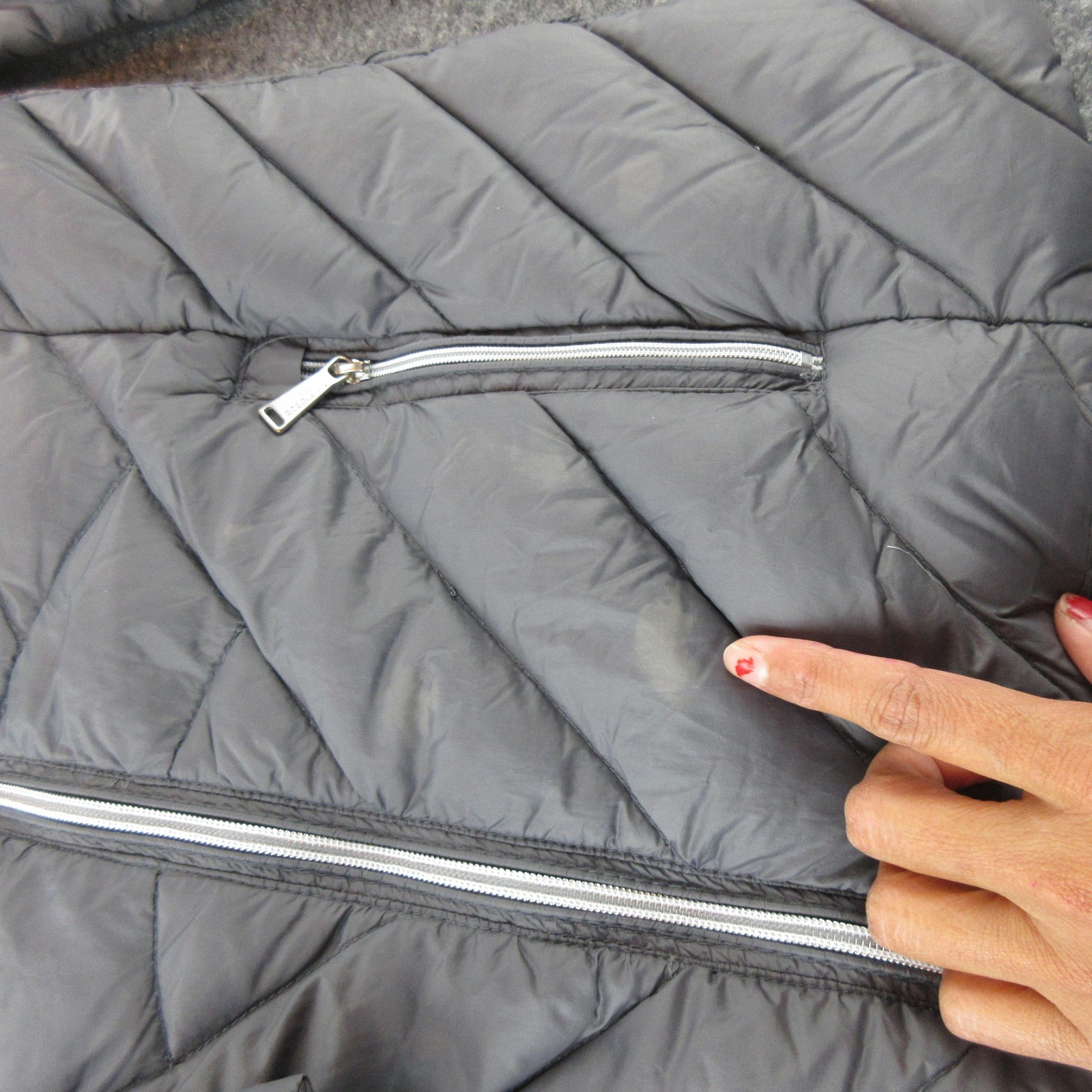 BCBGeneration Jacket Womens Small Gray Ultra Ligh… - image 3