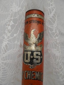 1920's U.S. DRY CHEMICAL FIRE EXTINGUISHER UNUSED CONTENTS