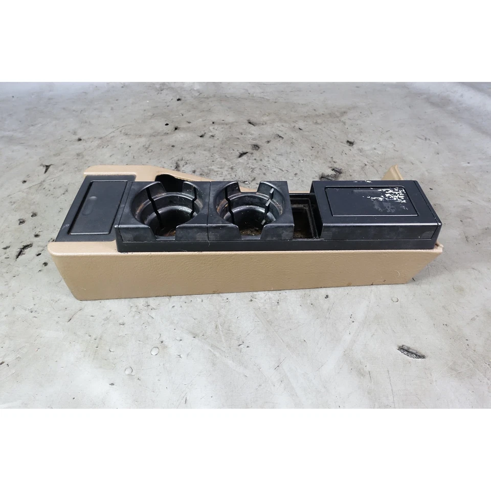 BMW E36 1994-1999 Serie 3 Consola Central Cubbies Portavasos Beige Arena Fabricante de Equipo Original Foto 3 de 4