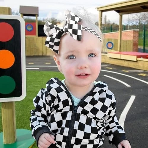 Lazo de pelo a cuadros de 5" lazo blanco y negro con bandera a cuadros de carreras Foto 3 de 4