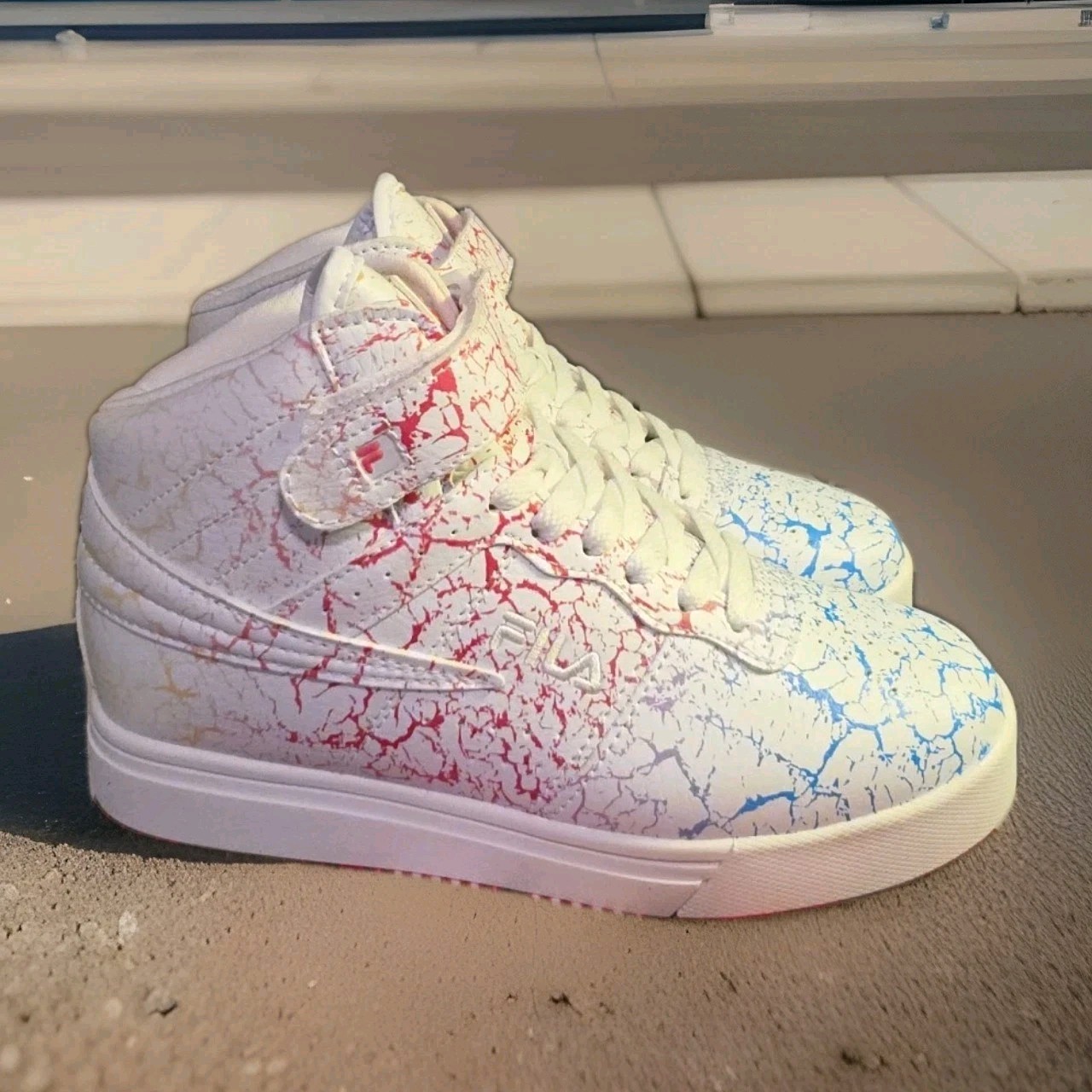 Kids Size 4 New