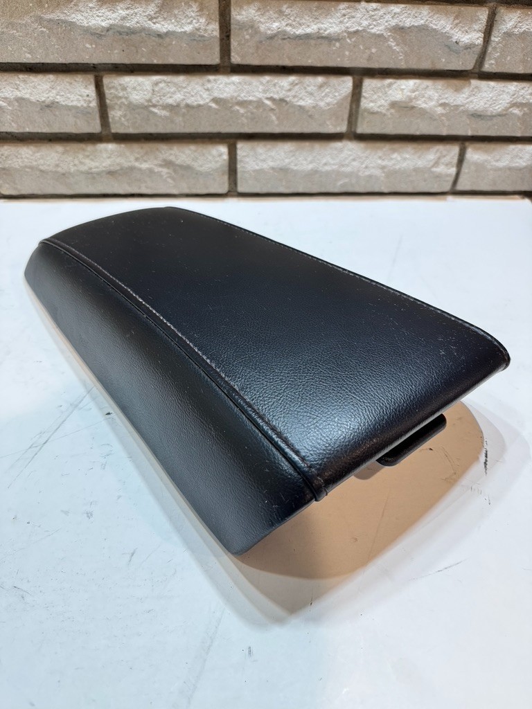 2011 - 2014 Ford Edge Center Console Lid Armrest Black Leather Red Stitching OEM