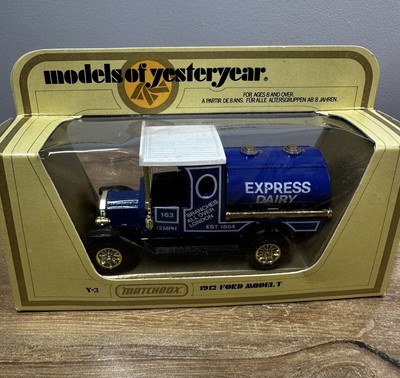 Vintage Matchbox Models of Yesteryear Y-3 1912 Ford Model T Express Dairy Boxed