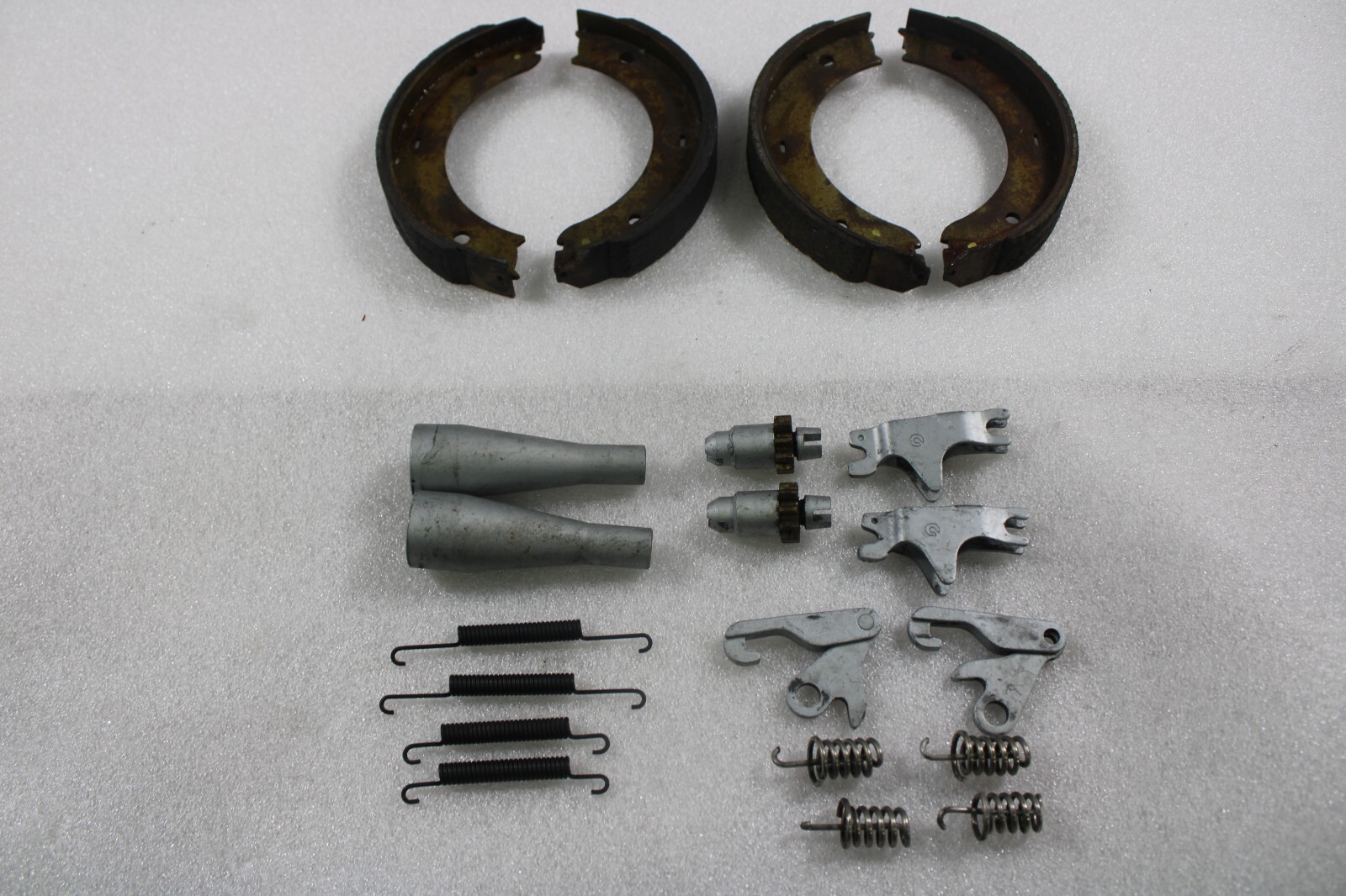 Ferrari 599 GTB, E-Brake Pads and Hardware, Used