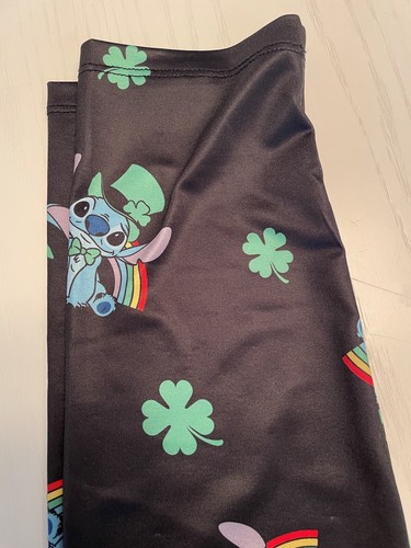 NWT Junior's Disney Leggings Sz L Lilo & Stitch St. Patrick's Day Green Black  - Picture 3 of 4