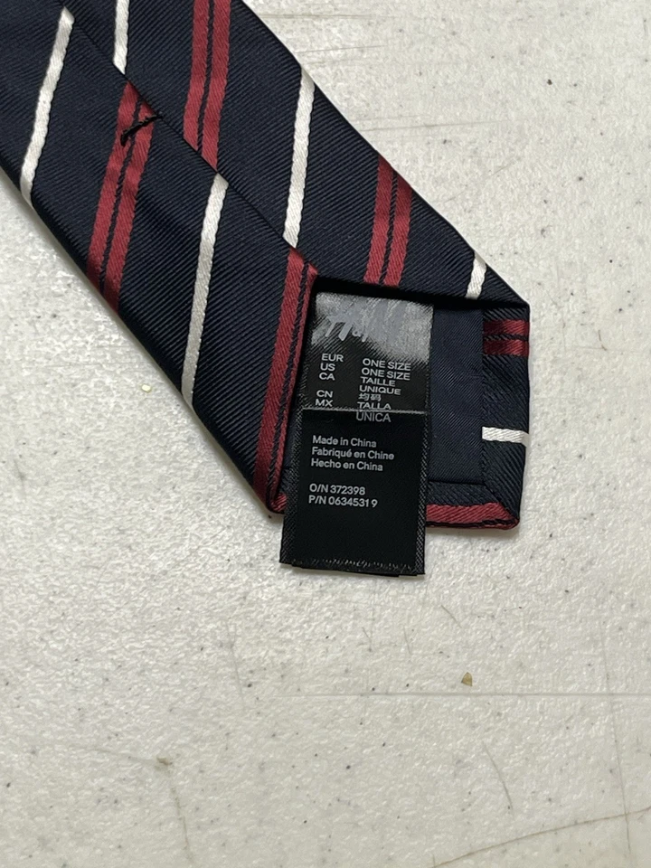 Corbata ajustada para hombre H&M Foto 2 de 4