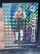 2022-23 Panini Mosaic - Give and Go Luka Dončić #5 Mosaic Prizm