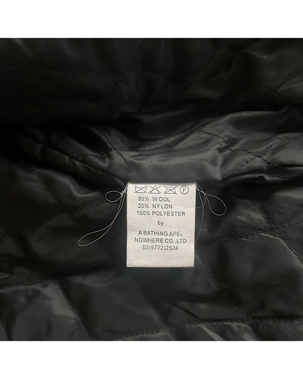 A BATHING APE (BAPE) Bape x Quartiere 2001 Bro. Giacca di lana trapuntata con cappuccio taglia L A scimmia da bagno blu navy