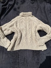 H&M Damen Pullover beige Rollkragen Zopfmuste...