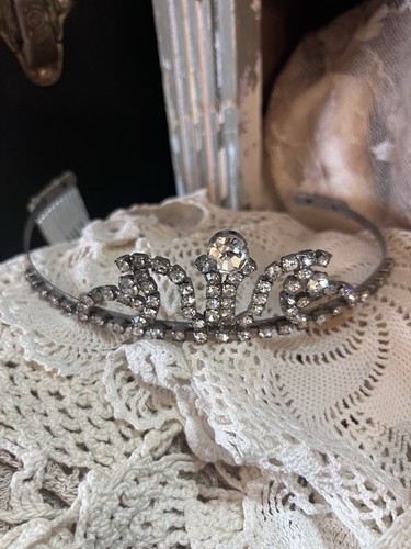 Antique Vintage 1940s - 1950s Tiara Crown Prong Set Rhinestones Combs Wedding