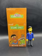 Super 7 Sesame Street Reaction Blind Box Guy Smiley Bread Figure