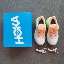 HOKA Bondi 9 In Frost/Pale Tangerine (1162012-FSTP) (BRAND NEW)