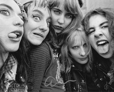 * GINA VOLPE * signed 8x10 photo * LUNACHICKS * COA *