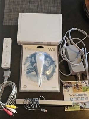 Nintendo Wii White Console With Wii Sports Included + Controller