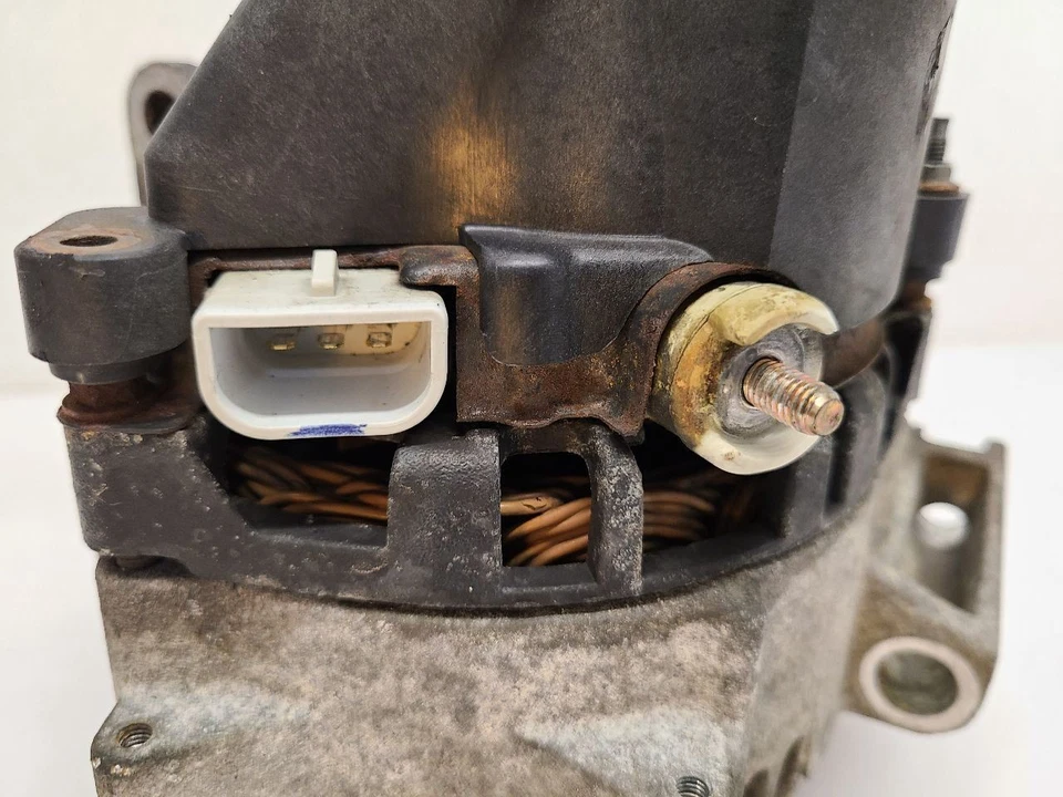 2005 05 FORD ESCAPE Alternator 110 Amp 6L8Z10346DA       - Image 4 of 4