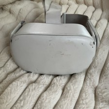 Meta Quest 2 Standalone VR Headset White USB-...