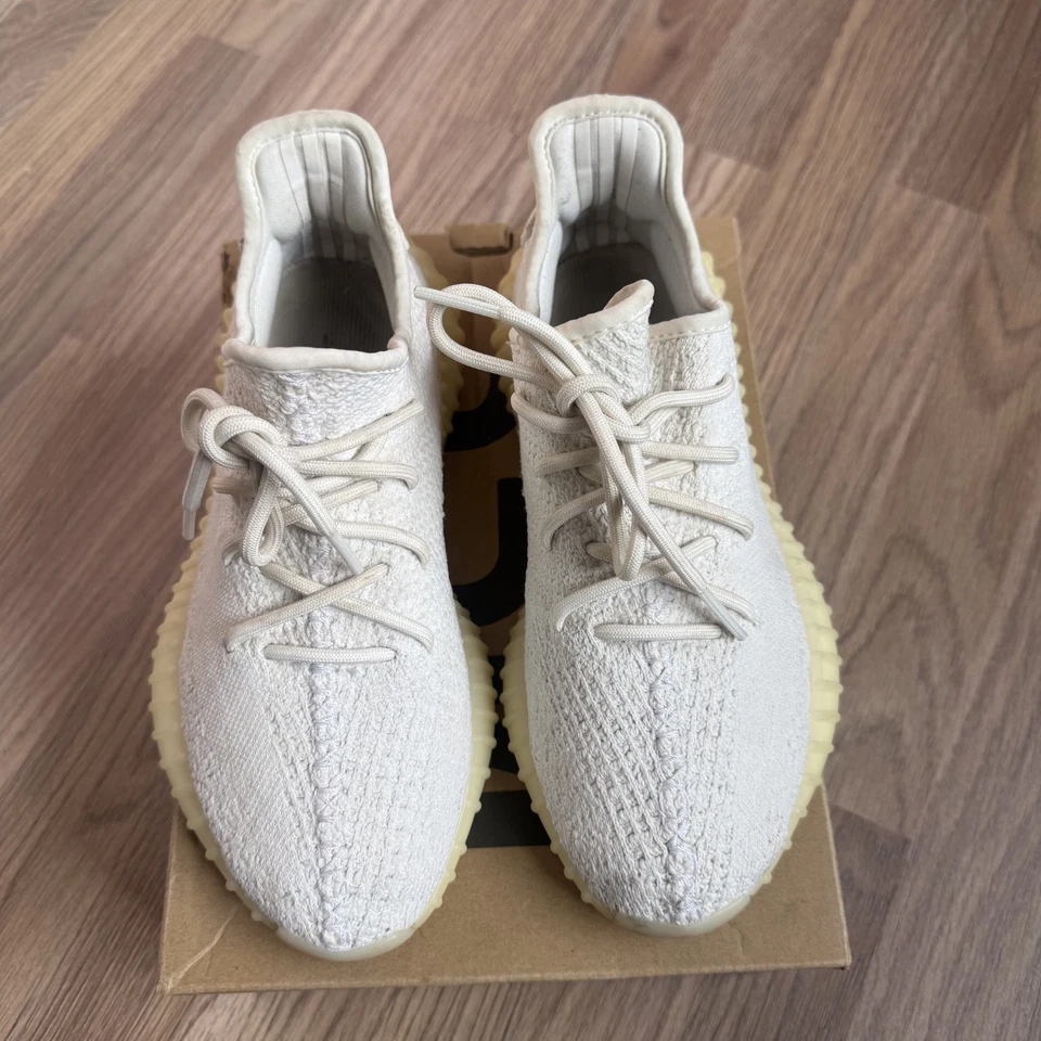 Size 5.5 - adidas Yeezy Boost 350 V2 Low Cream White / Triple White, photo 2 of 5