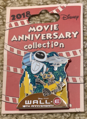 Disney Cast Exclusive Wall E 10th Anniversary Pin LE500 Pixar WallE