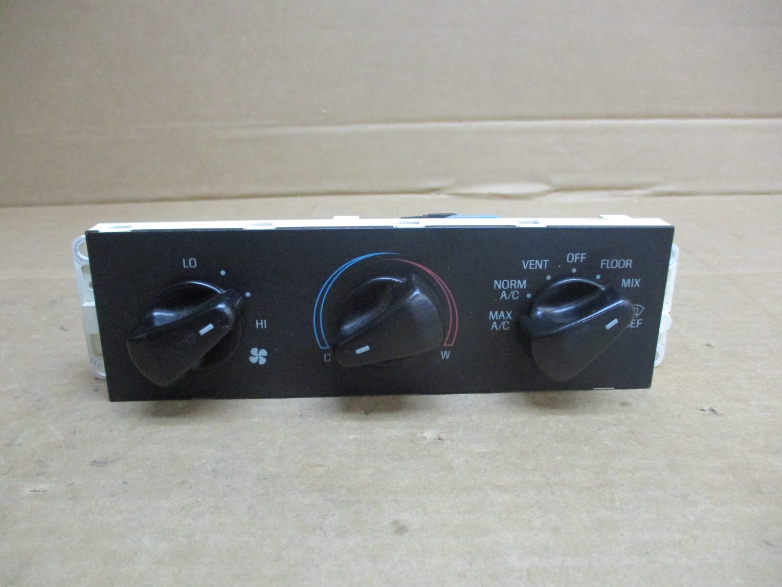 92 93 94 95 96 97 Ford F150 Temperature Climate Control Dash A/C Heat 1992-1997