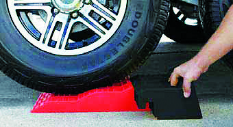 Explore Caravan Levelling Ramps for Single & Dual / Tandem Axle Wheel Level CVL2 - Picture 4 of 5