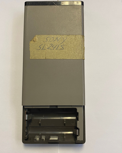 SONY Vintage Remote Control RMT-316 ****missing battery cover**** - Picture 4 of 5
