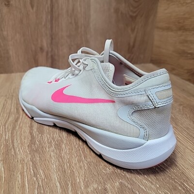 Nike Women's Size 8 Sneakers Shoes Flex Supreme TR 4 819026-100