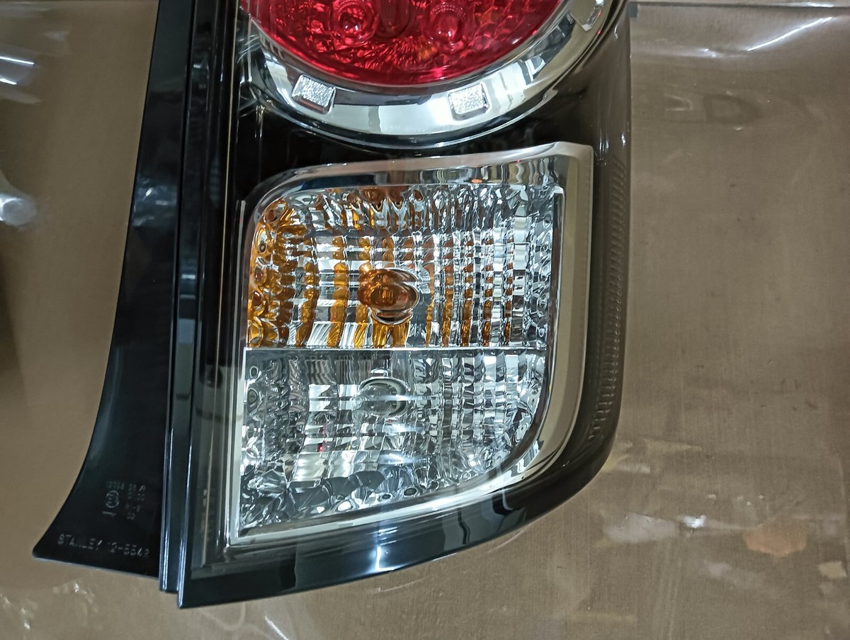 JDM Toyota Rumion Scion Xb ZRE152 NZE151 Rear Taillights Tail