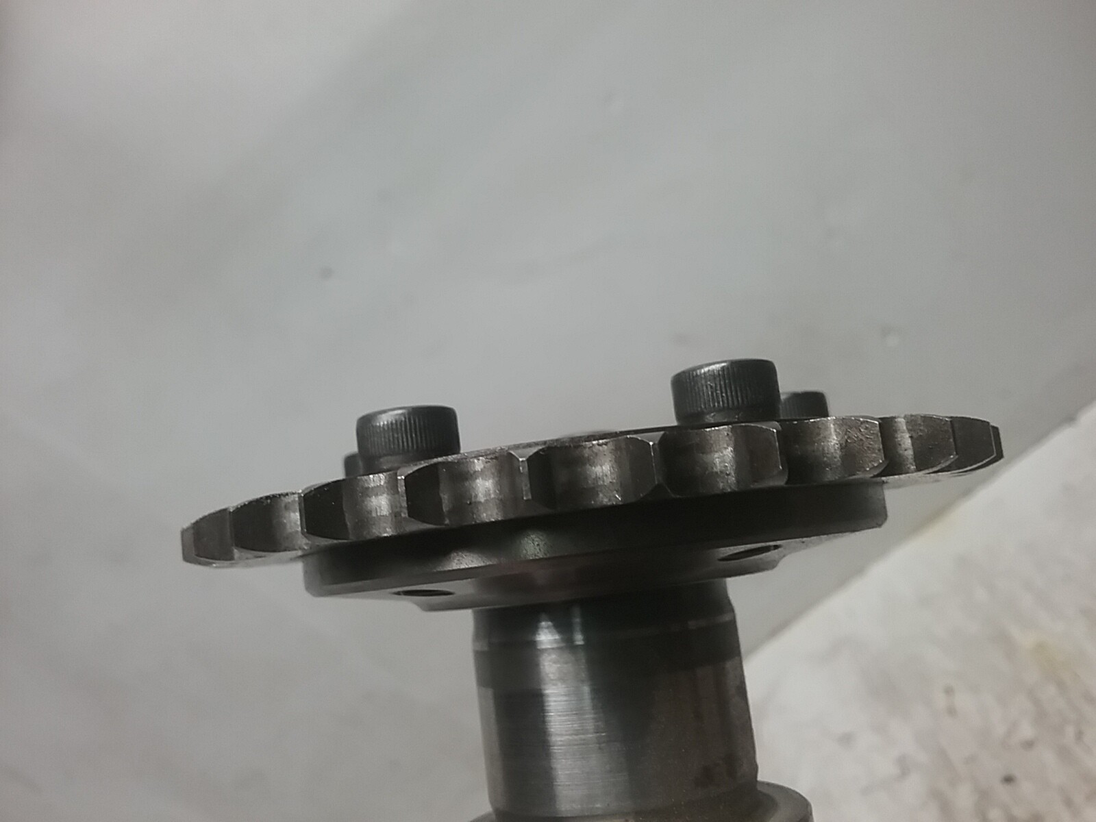 2009-2011 Maserati Quattroporte Right Side Exhaust Camshaft F136UC3 4.7L V8